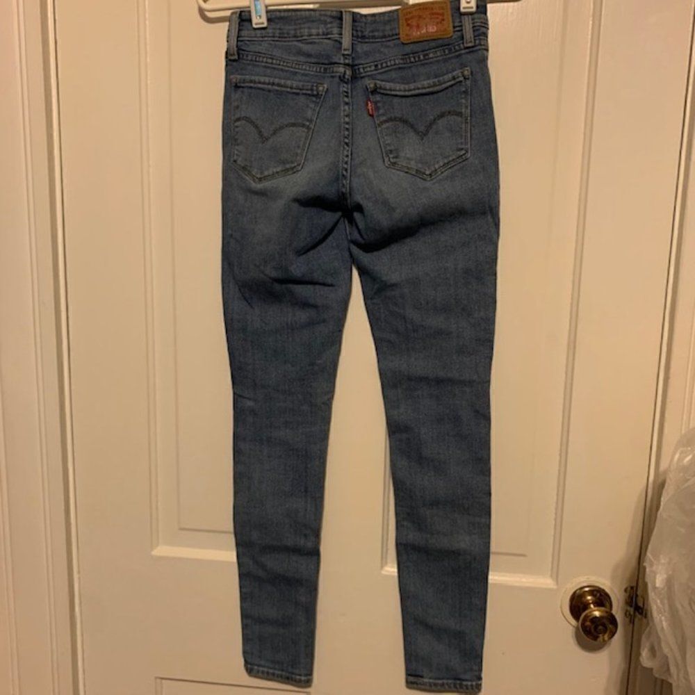 LEVI'S 711 SKINNY SIZE 24 JEANS